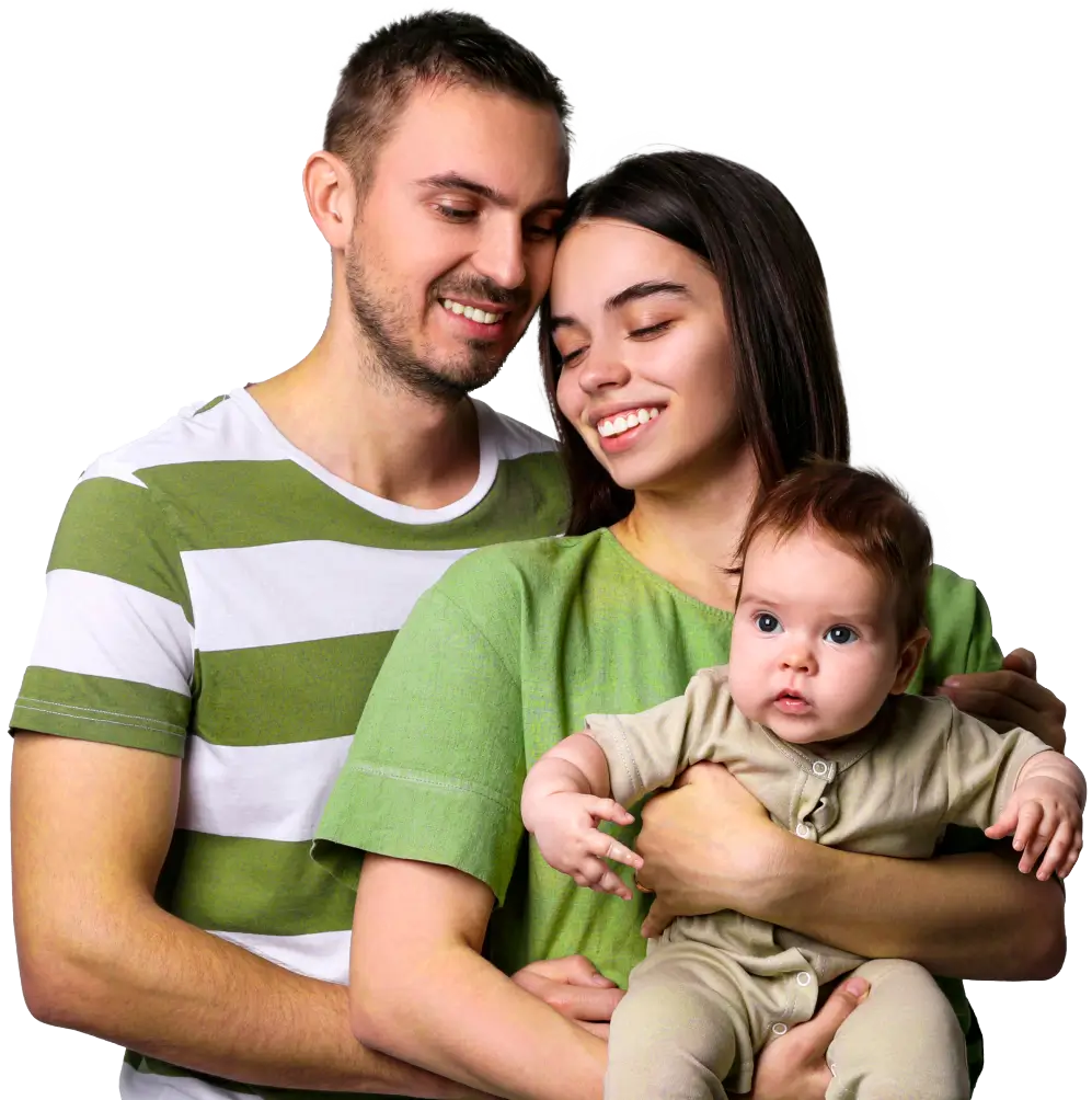 Familia de reci&eacute;n casados con hijo reci&eacute;n nacido en referencia a los seguros de vida individual temporal de Seguros Caracas