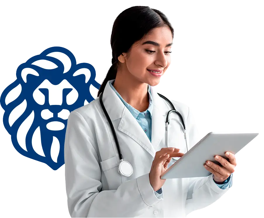 Imagen de una doctora lista para atender en referencia a la Oferta de servicios fuera de Venezuela de Seguros Caracas